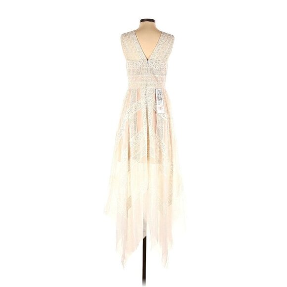 NWT BCBG MaxAzria Andi in Off White Nude Lace Handkerchief Hem Sheer Dress 0 - Picture 4 of 10